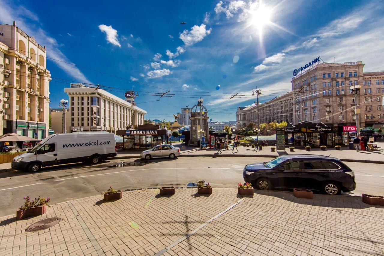 Two-Room Apartments On Maidan Nezavisimosti キエフ エクステリア 写真